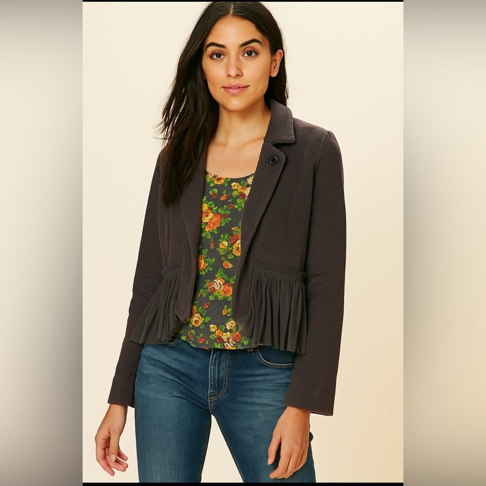 Free People Blazer Size 6 Blazer Ruffle Gray